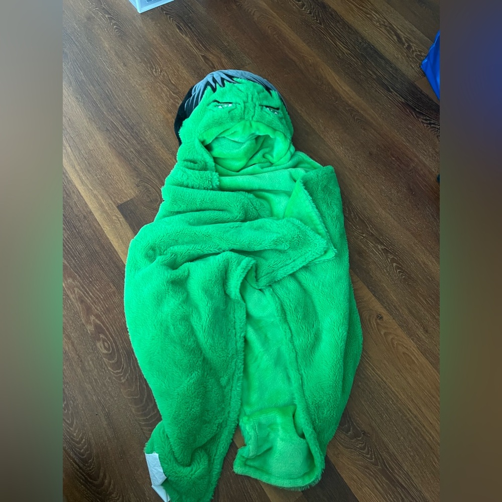 Hulk hoodie blanket